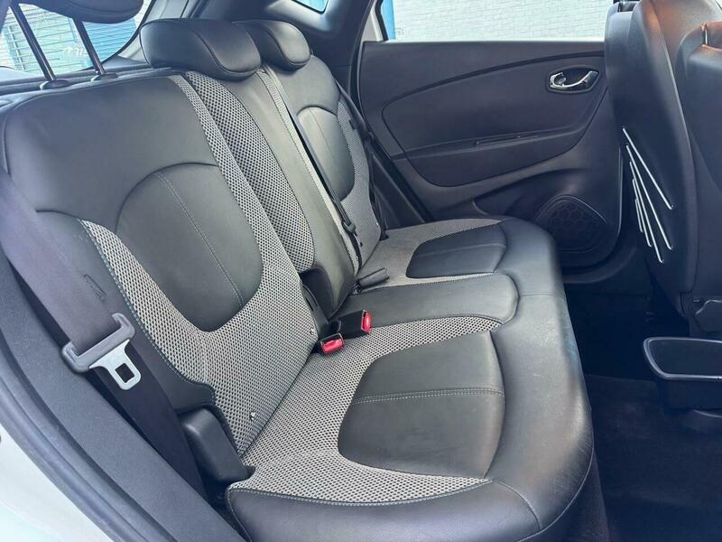 Used Renault Captur 2017 for sale - 78058594: Photo 28