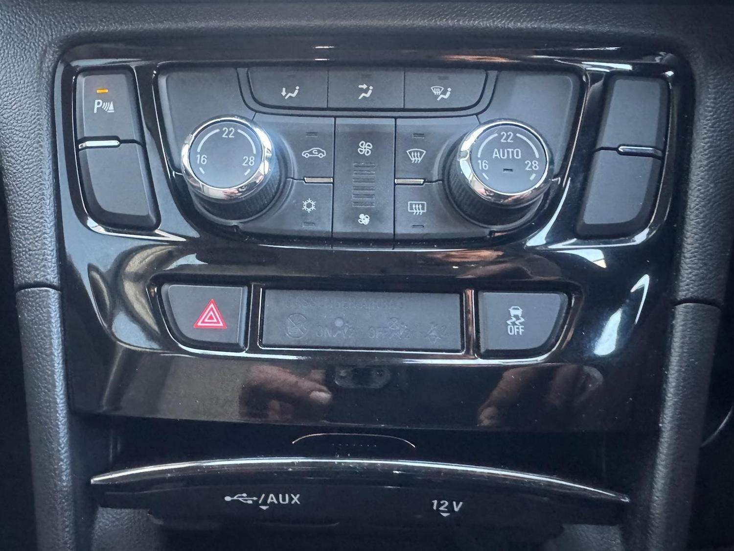 Used Vauxhall Mokka X for sale - 78147734: Photo 28