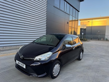 Used Toyota Yaris 2014 for sale - 78388441: Photo