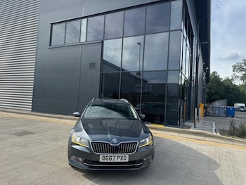 Used Skoda Superb 2017 for sale - 78982601: Photo