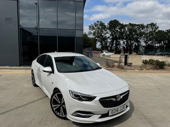 Used Vauxhall Insignia 2018 for sale - 79262374: Photo