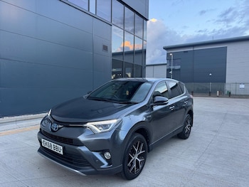 Used Toyota RAV4 2018 for sale - 78601816: Photo