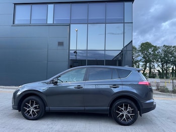 Used Toyota RAV4 2018 for sale - 78601816: Photo