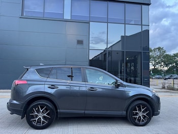 Used Toyota RAV4 2018 for sale - 78601816: Photo