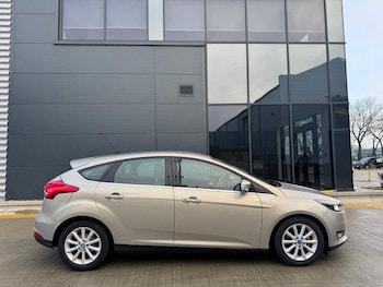 Used Ford Focus 2015 for sale - 77957588: Photo