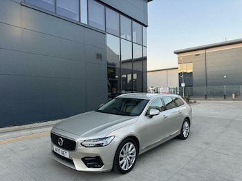 Used Volvo V90 2017 for sale - 79067045: Photo