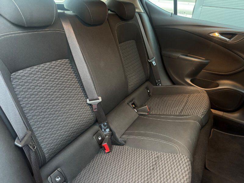 Used Vauxhall Astra for sale - 77958121: Photo 18