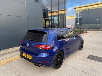 Used Volkswagen Golf 2018 for sale - 77957145: Photo