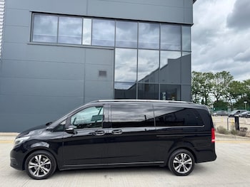 Used Mercedes-Benz V-Class 2016 for sale - 78612841: Photo