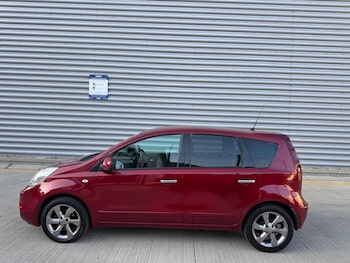 Used Nissan Note 2010 for sale - 79591728: Photo
