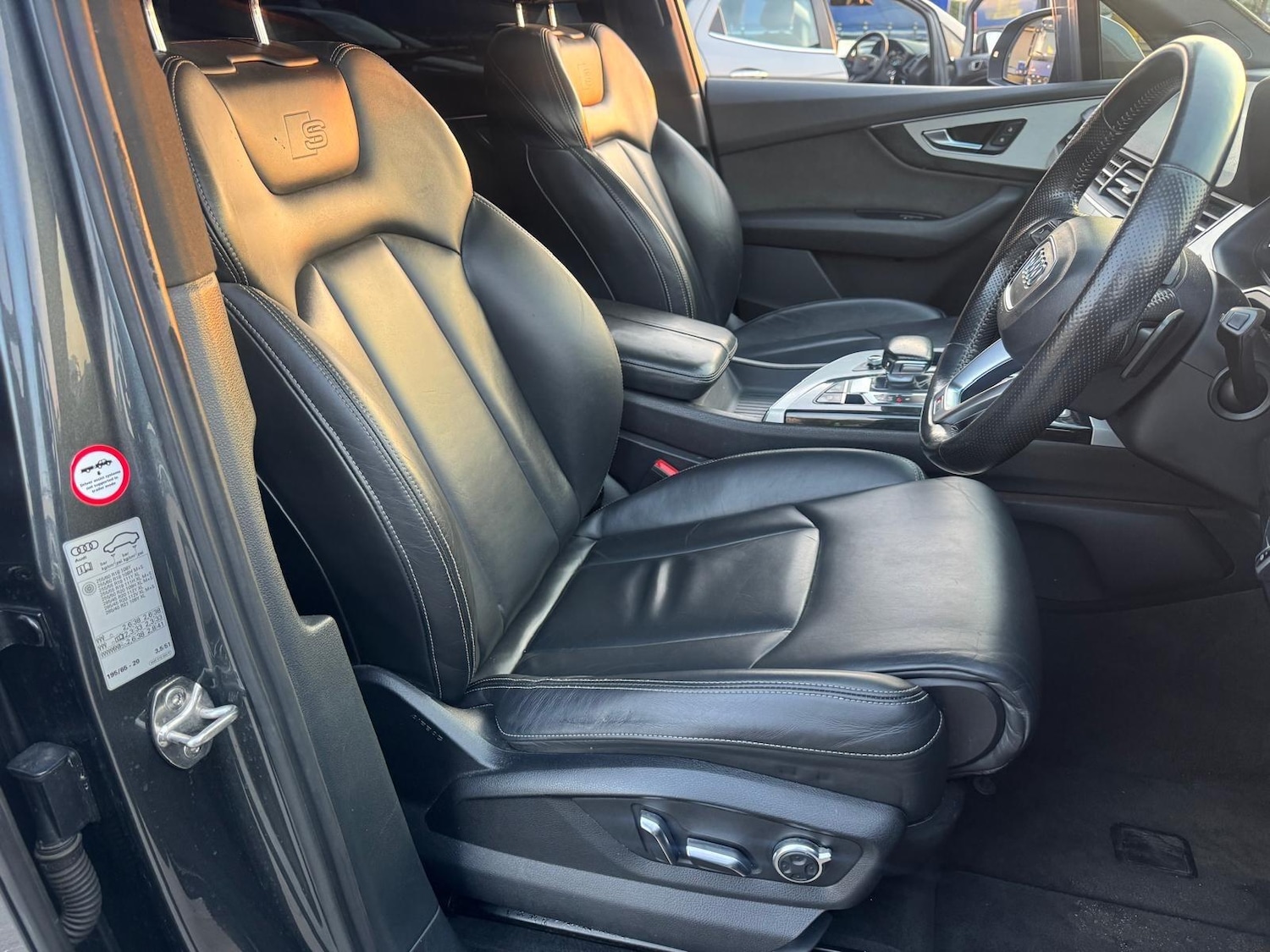 Used Audi Q7 2016 for sale - 77970640: Photo 22