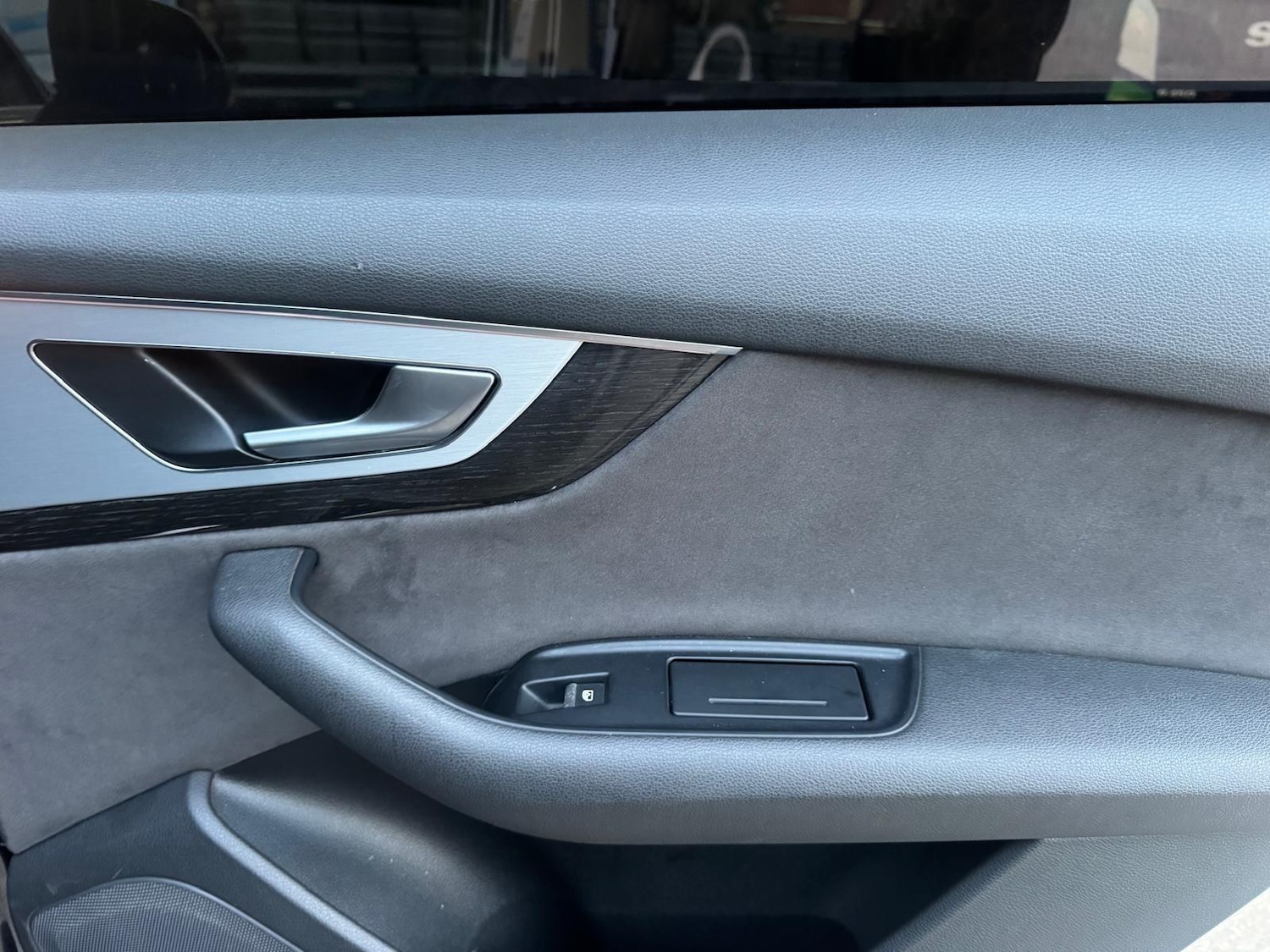 Used Audi Q7 2016 for sale - 77970640: Photo 26