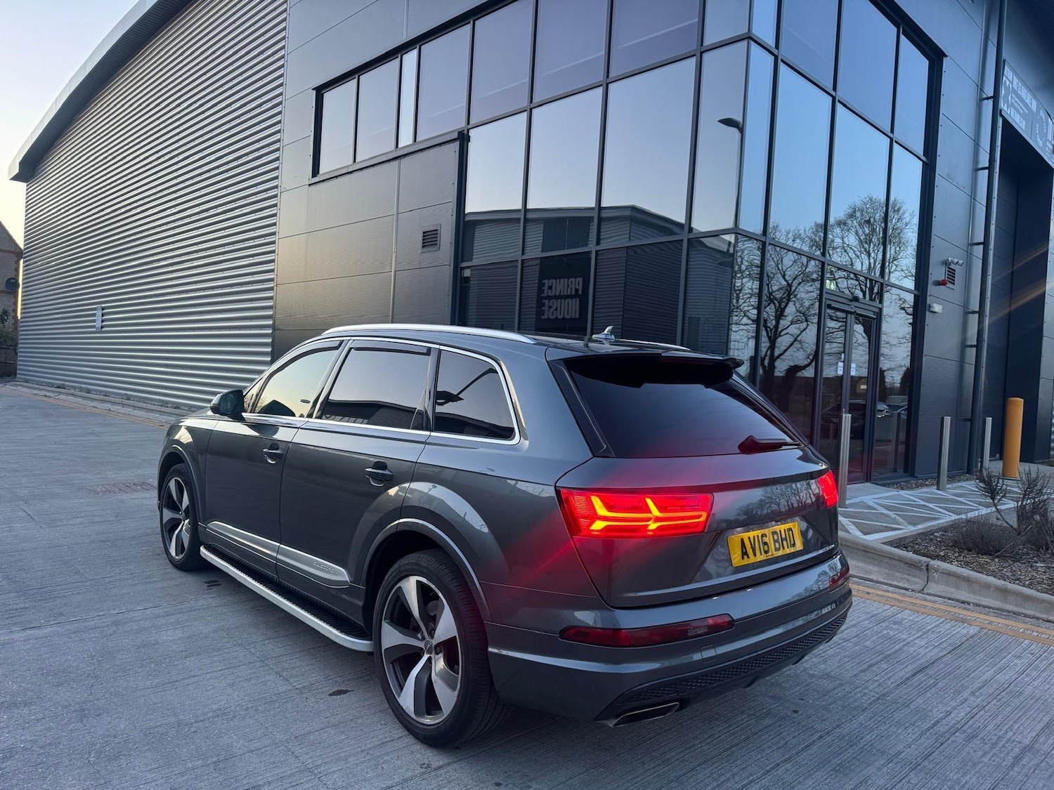 Used Audi Q7 2016 for sale - 77970640: Photo 43