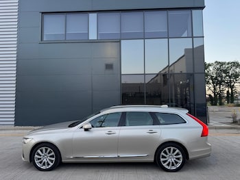 Used Volvo V90 2017 for sale - 78759401: Photo