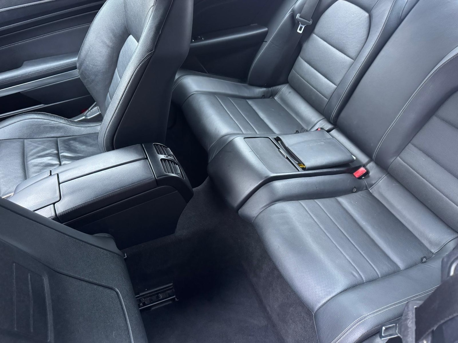 Used Mercedes-Benz E Class for sale - 77958358: Photo 26