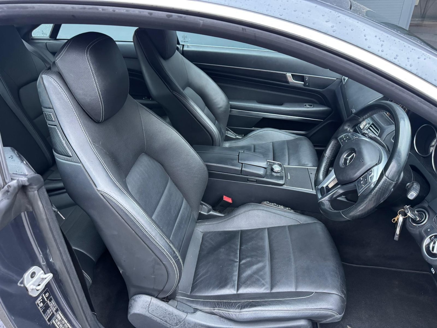 Used Mercedes-Benz E Class for sale - 77958358: Photo 31