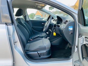 Used Volkswagen Polo 2010 for sale - 78922347: Photo