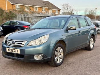 Used Subaru Outback 2010 for sale - 78922762: Photo
