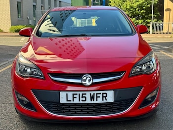 Used Vauxhall Astra 2015 for sale - 79026355: Photo