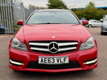 Used Mercedes-Benz C Class 2013 for sale - 78923224: Photo