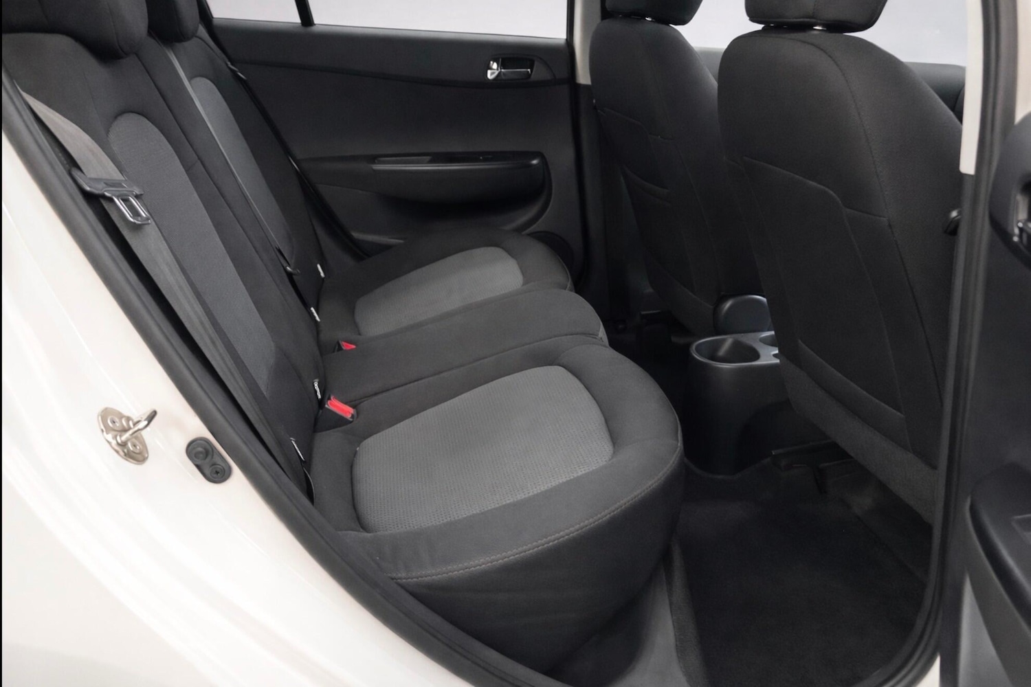 Used Hyundai i20 2014 for sale - 78172205: Photo 9