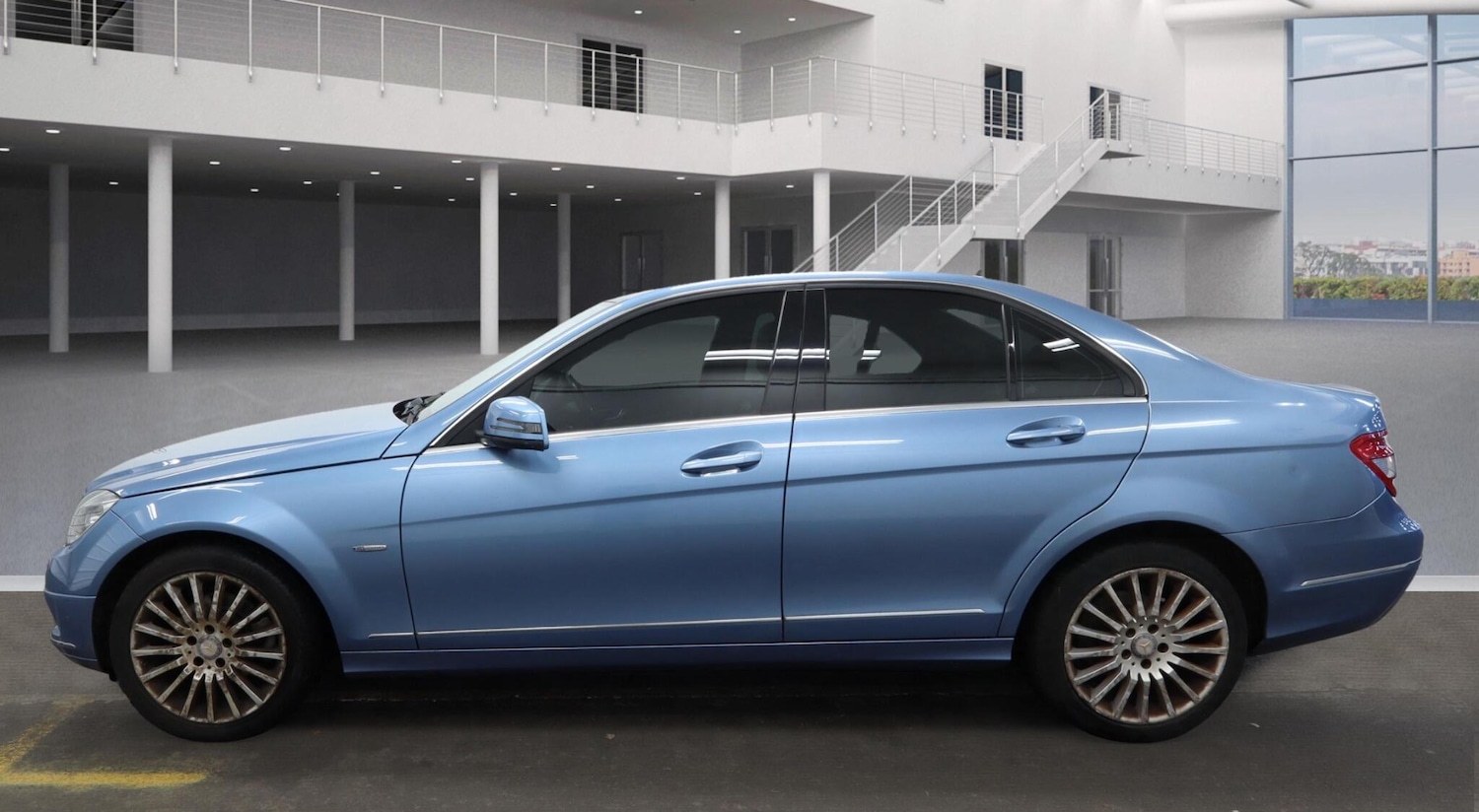 Used Mercedes-Benz C Class 2010 for sale - 76823719: Photo 7