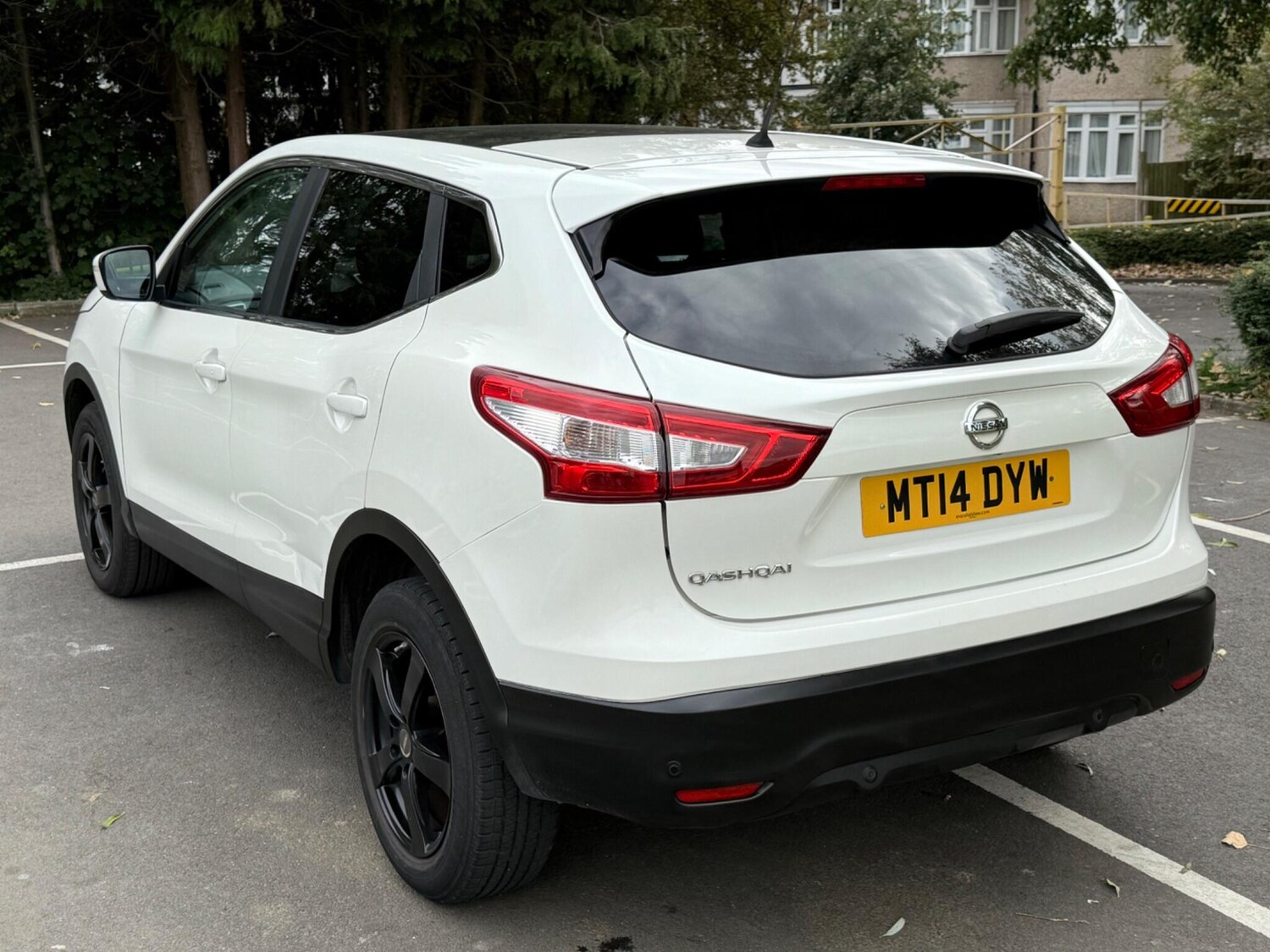 Used Nissan Qashqai for sale - 76993009: Photo 18
