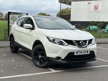Used Nissan Qashqai 2014 for sale - 76993009: Photo