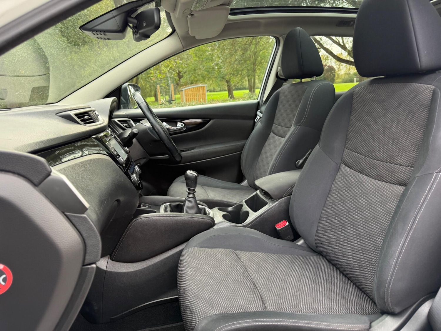 Used Nissan Qashqai for sale - 76993009: Photo 27