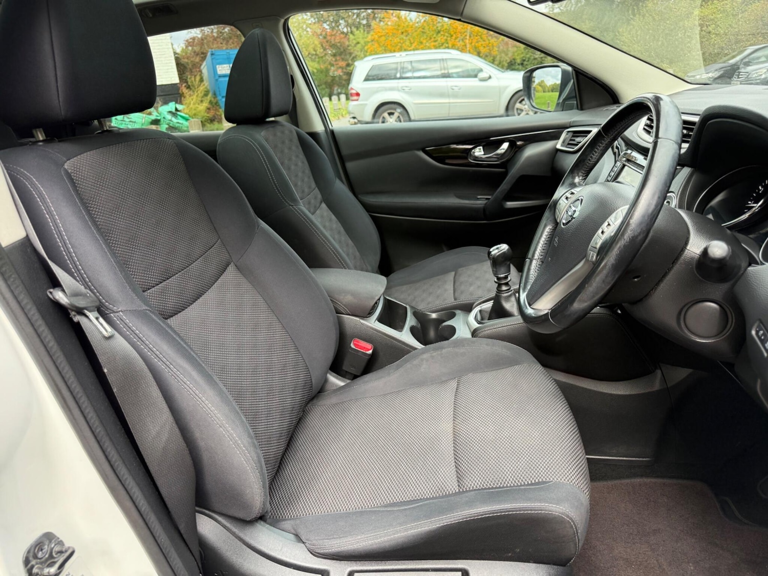 Used Nissan Qashqai for sale - 76993009: Photo 30