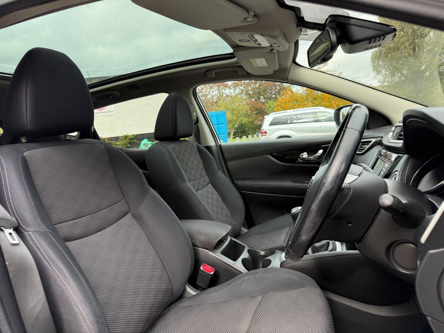 Used Nissan Qashqai for sale - 76993009: Photo 32