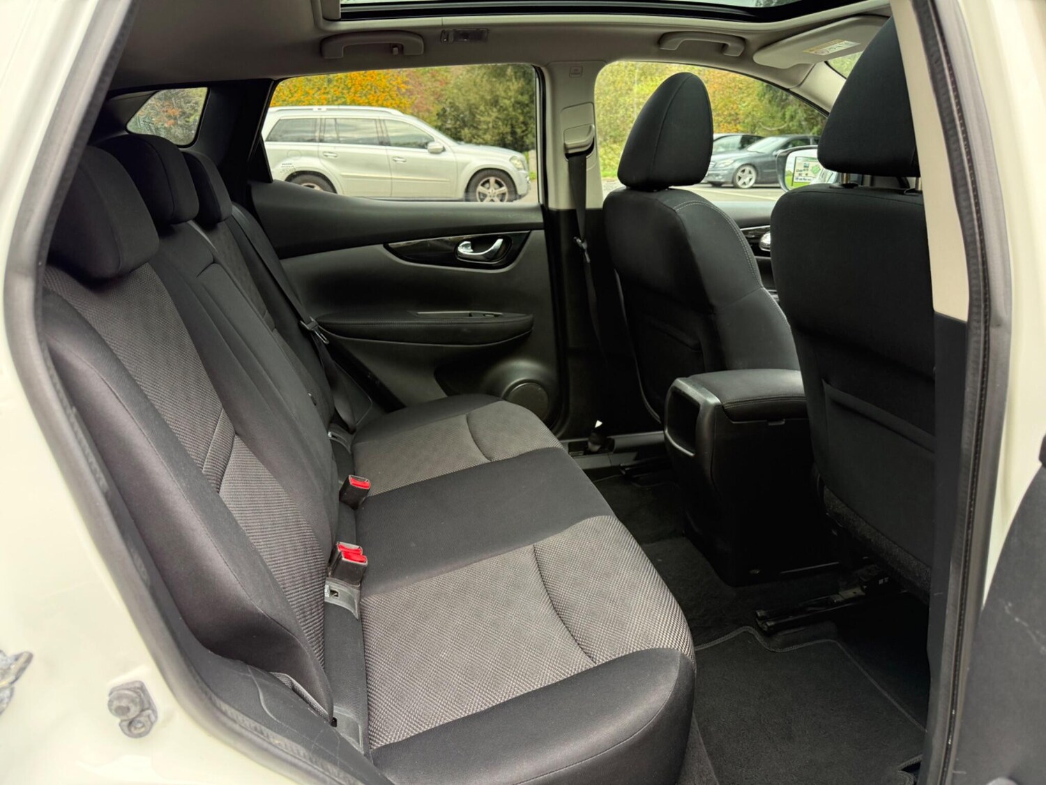 Used Nissan Qashqai for sale - 76993009: Photo 36