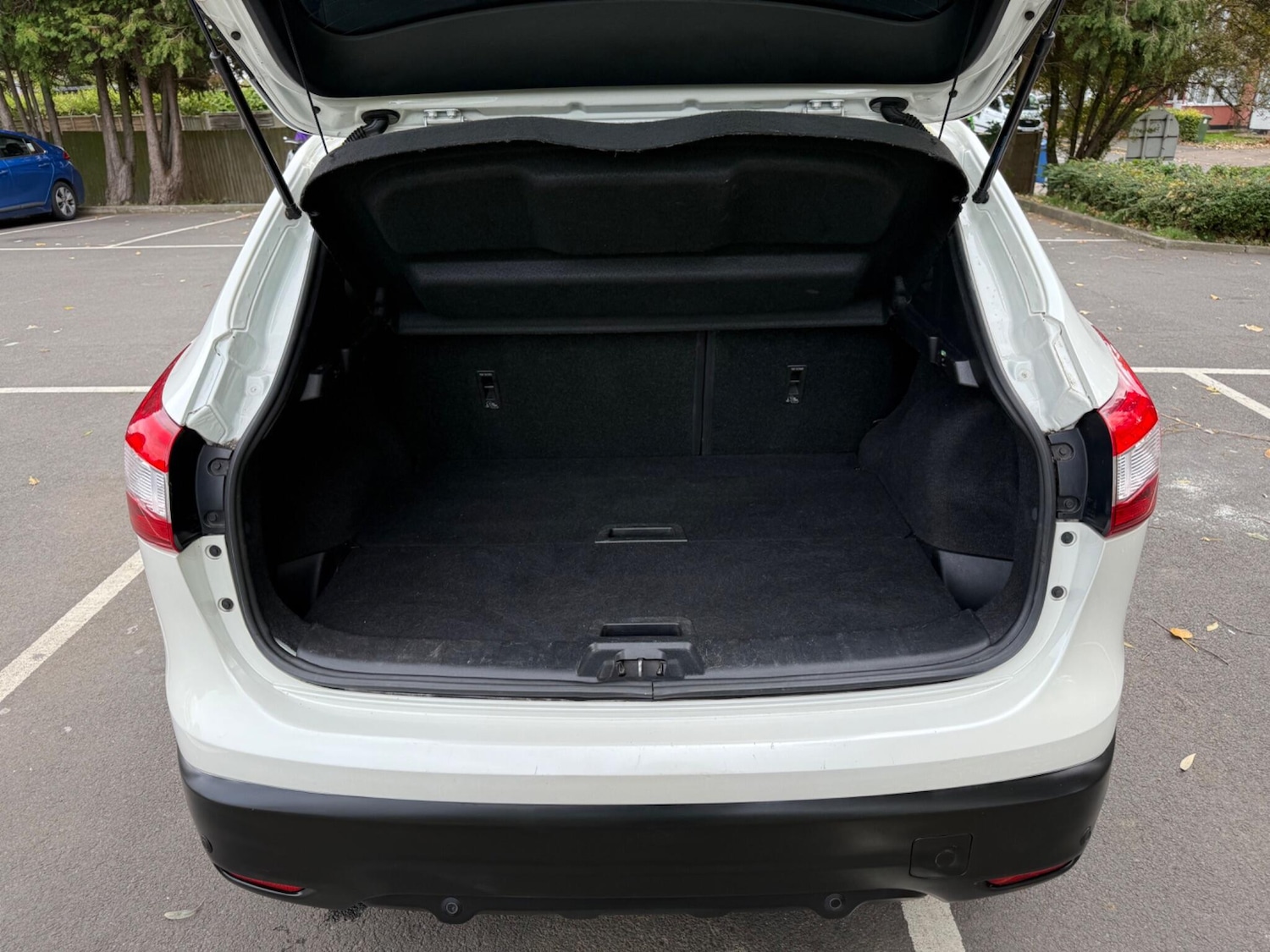 Used Nissan Qashqai for sale - 76993009: Photo 38