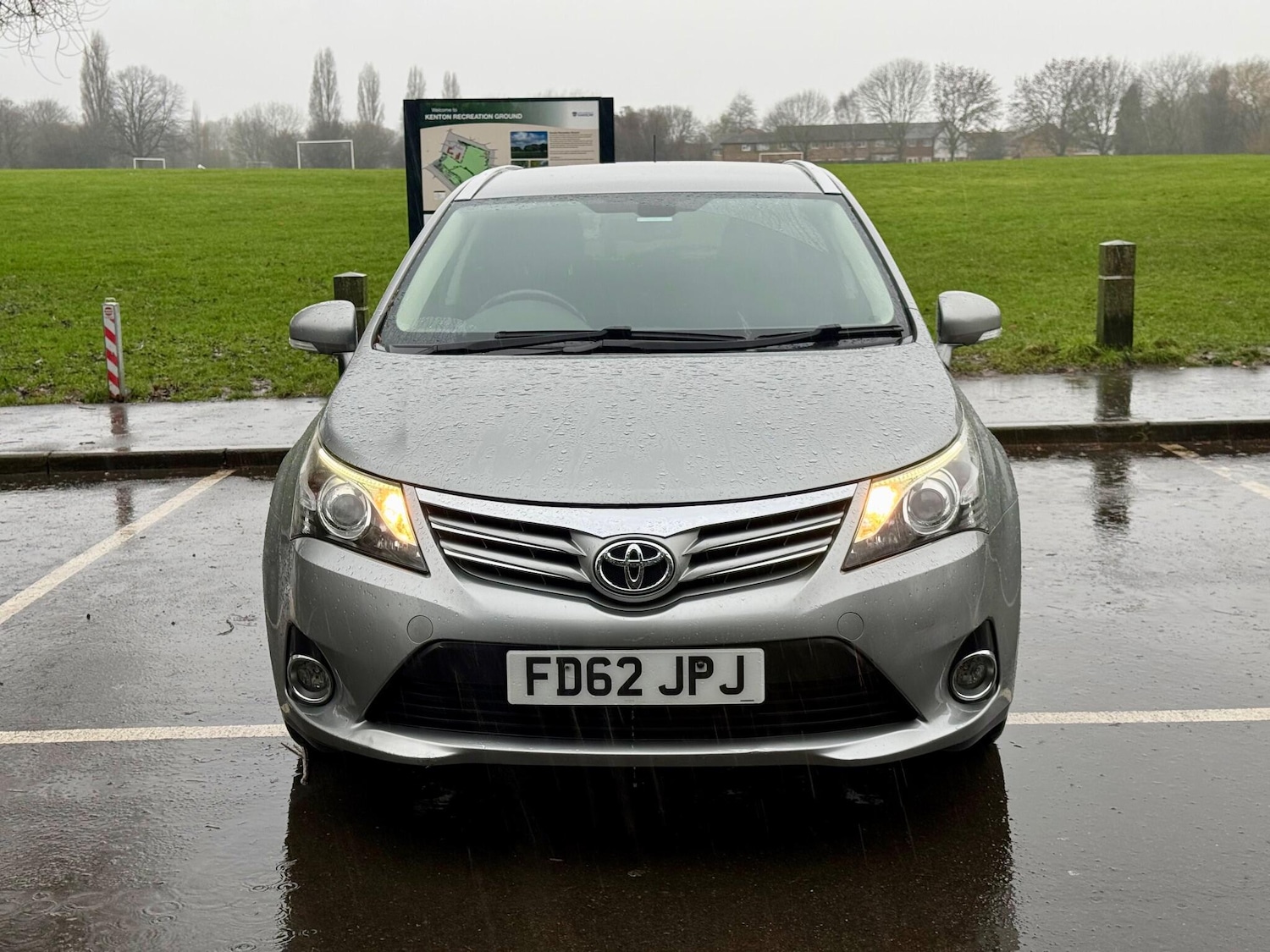 Used Toyota Avensis 2012 for sale - 76850134: Photo 13