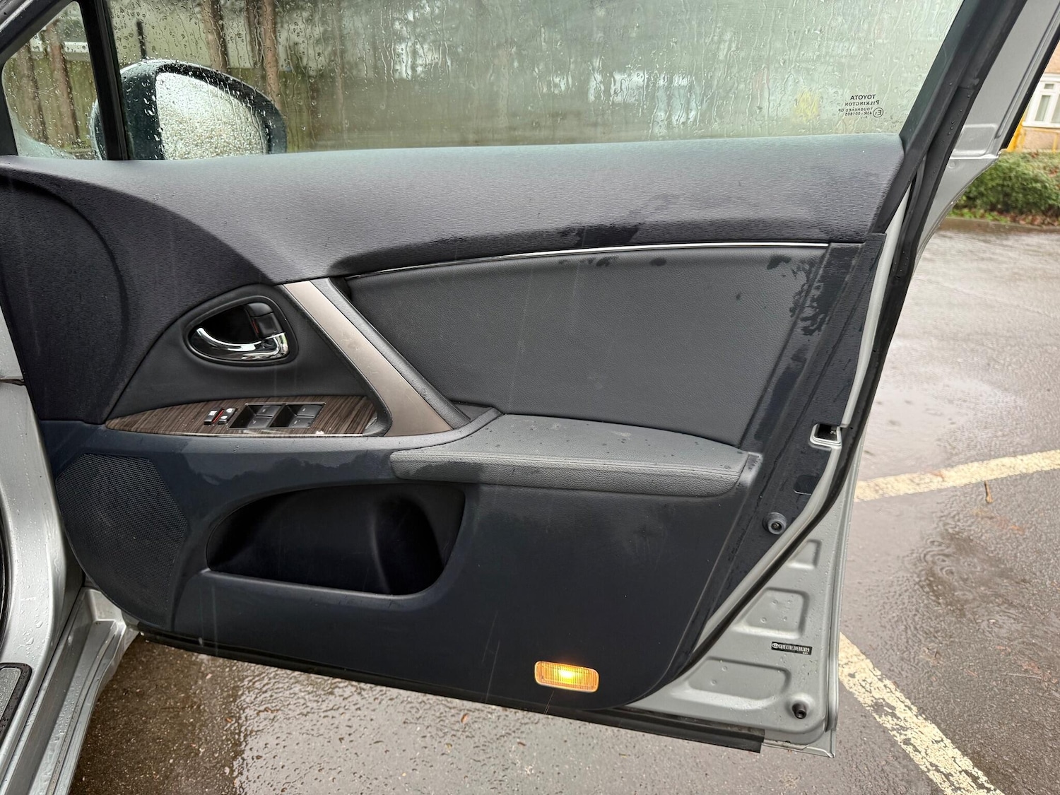 Used Toyota Avensis 2012 for sale - 76850134: Photo 63