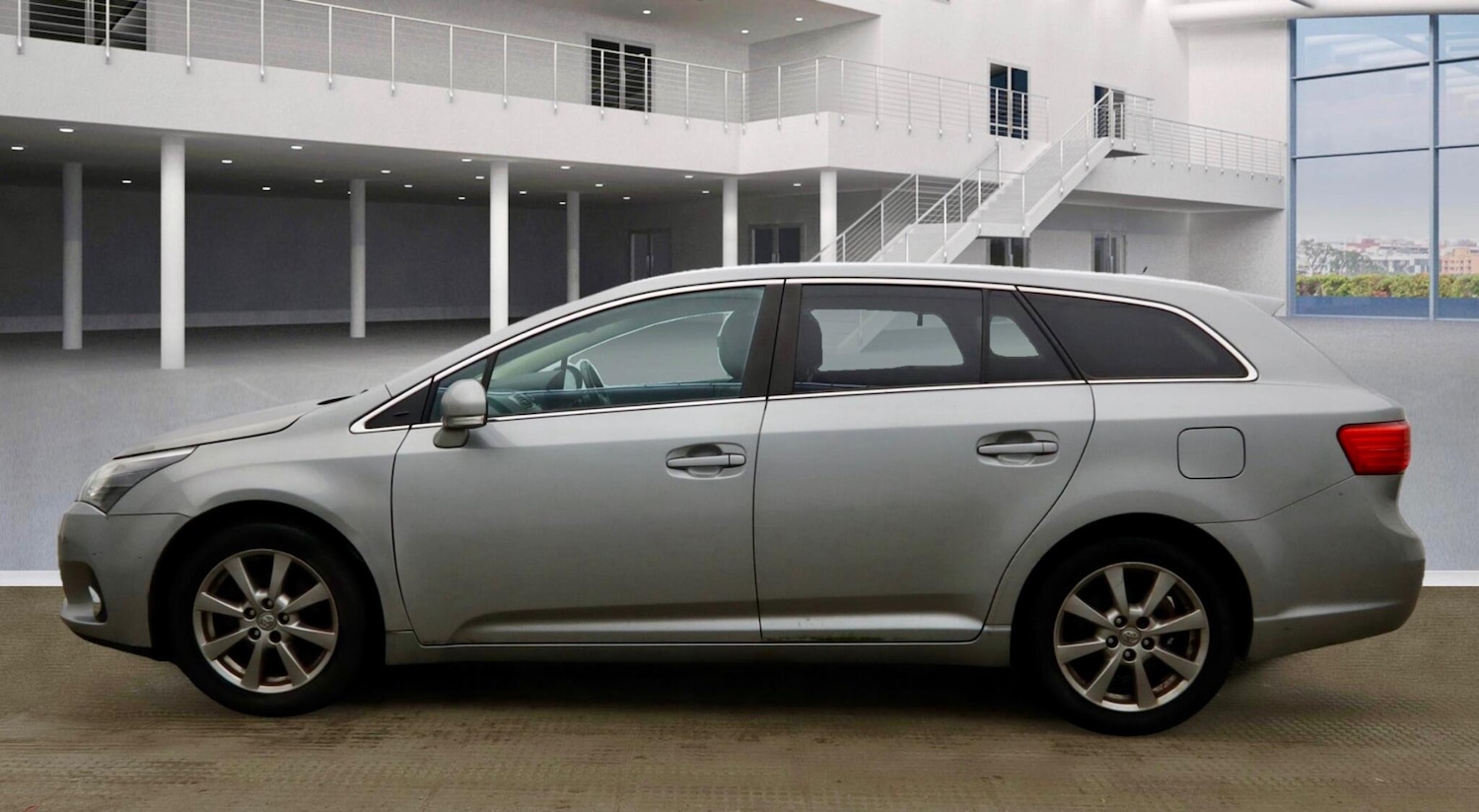 Used Toyota Avensis 2012 for sale - 76850134: Photo 7
