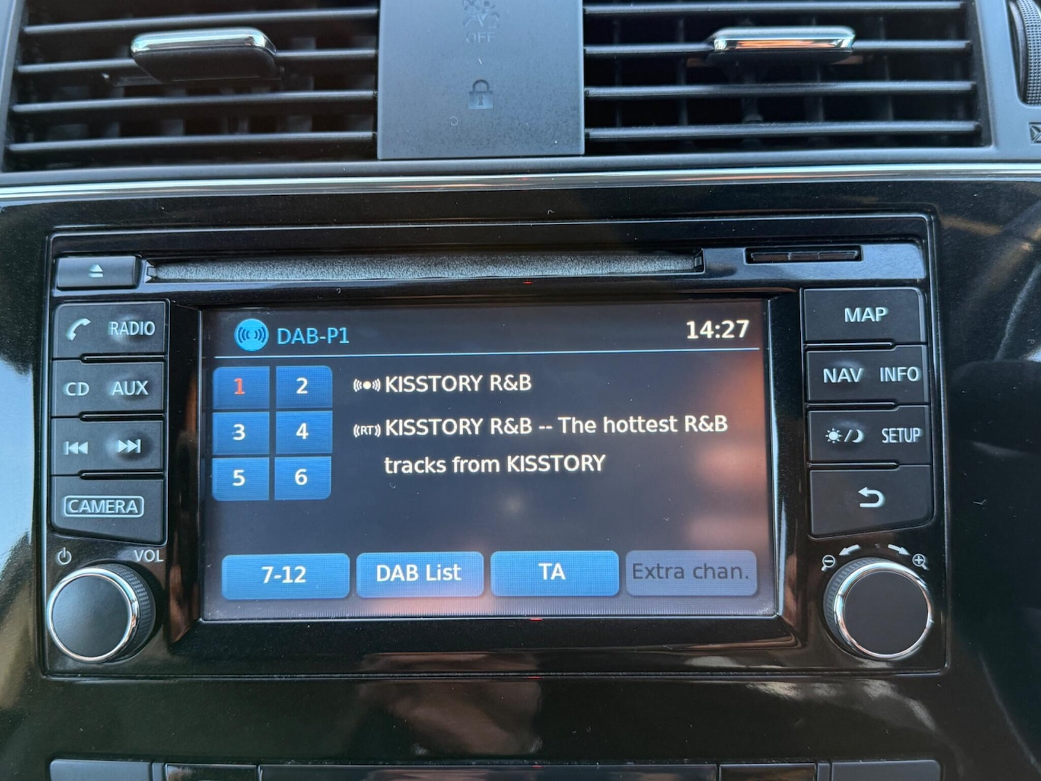 Used Nissan Pulsar 2015 for sale - 76759481: Photo 63