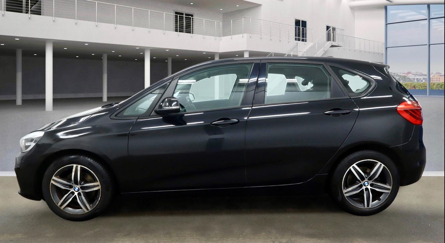 Used BMW 2 Series 2015 for sale - 76743110: Photo 8