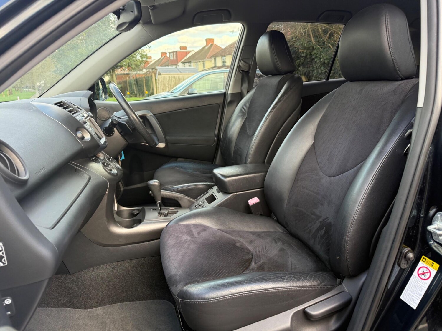 Used Toyota RAV4 2011 for sale - 77838648: Photo 27