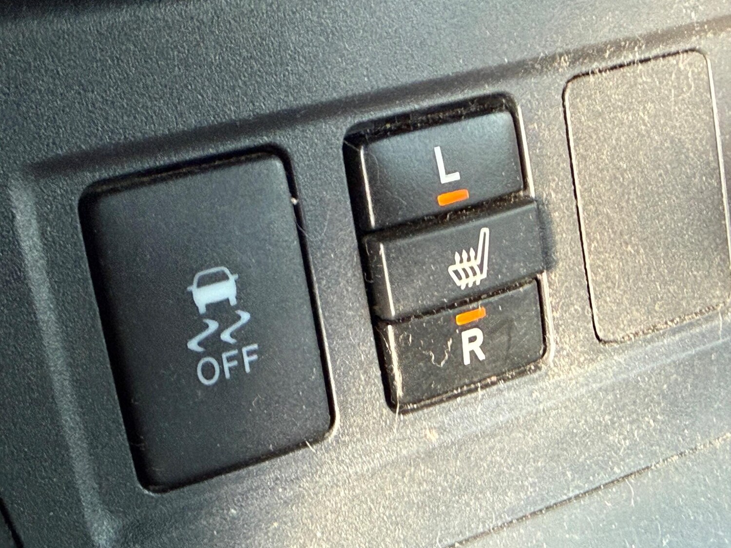 Used Toyota RAV4 2011 for sale - 77838648: Photo 42