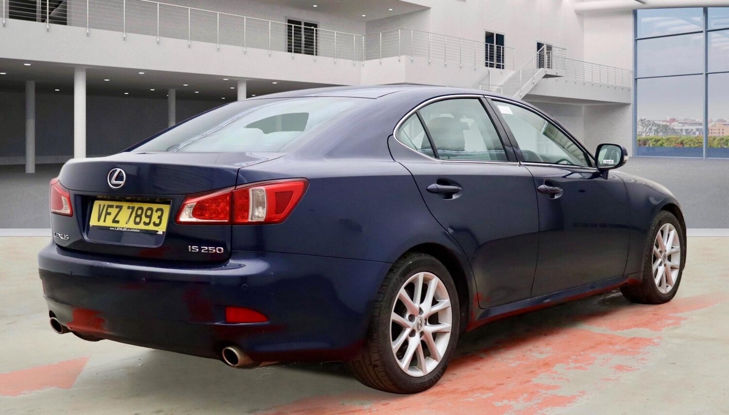 Used Lexus IS for sale - 77723344: Photo 4
