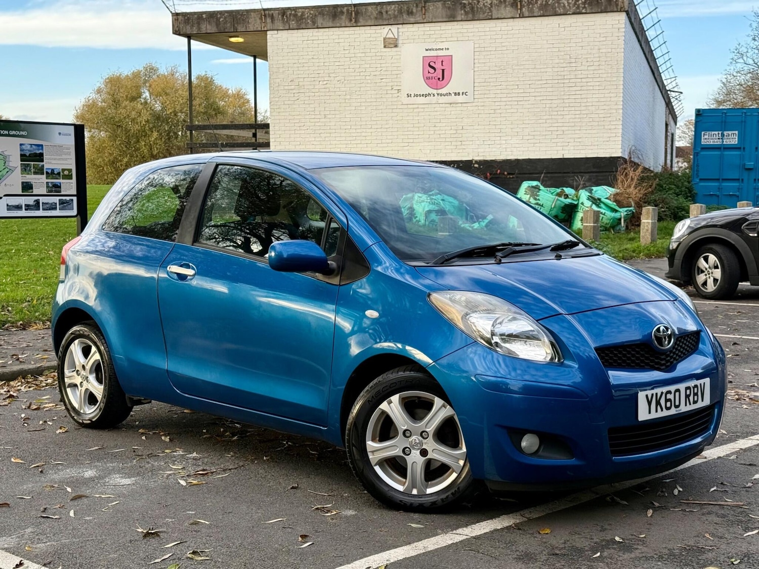 Used Toyota Yaris 2010 for sale - 76742730: Photo 10