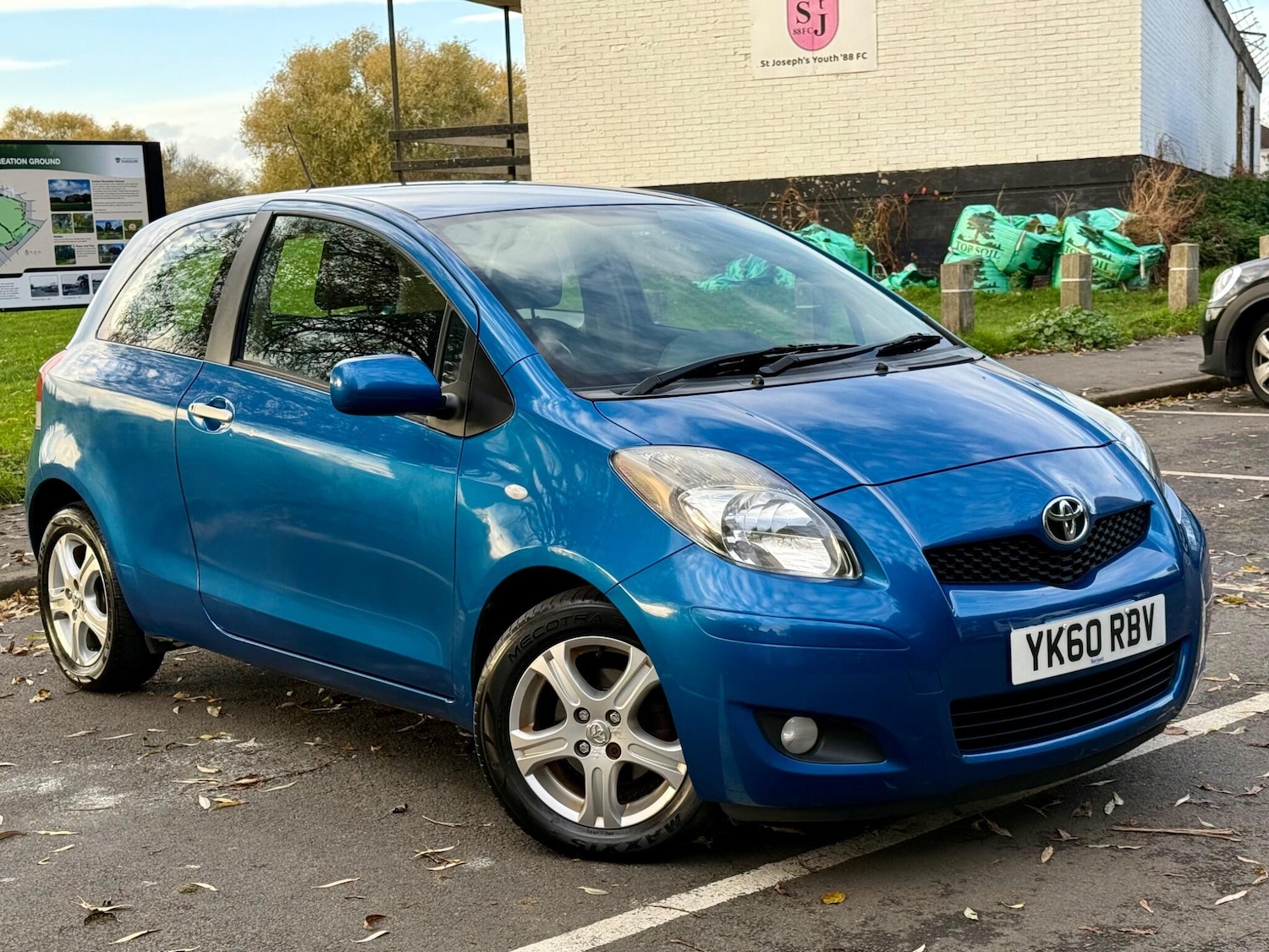 Used Toyota Yaris 2010 for sale - 76742730: Photo 23