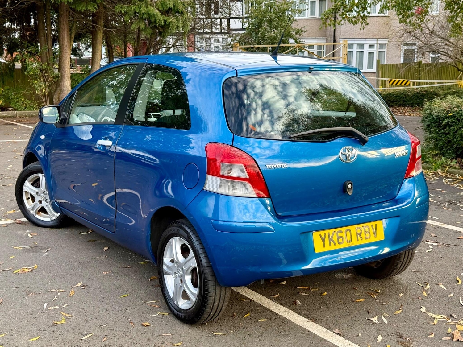 Used Toyota Yaris 2010 for sale - 76742730: Photo 4