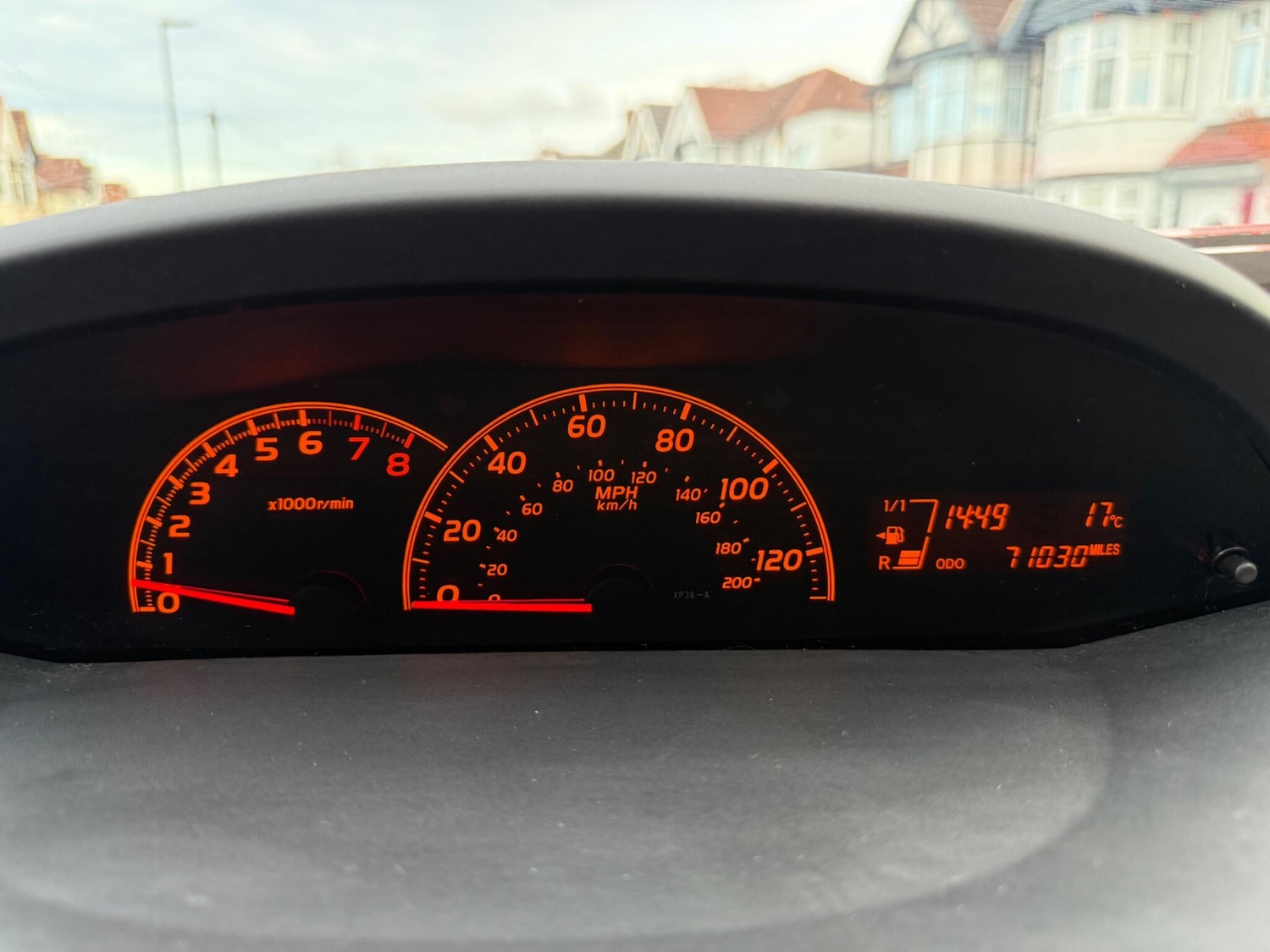 Used Toyota Yaris 2010 for sale - 76742730: Photo 43