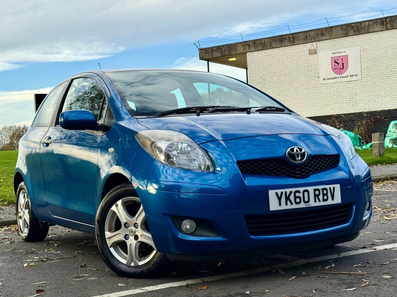 Used Toyota Yaris 2010 for sale - 76742730: Photo 9
