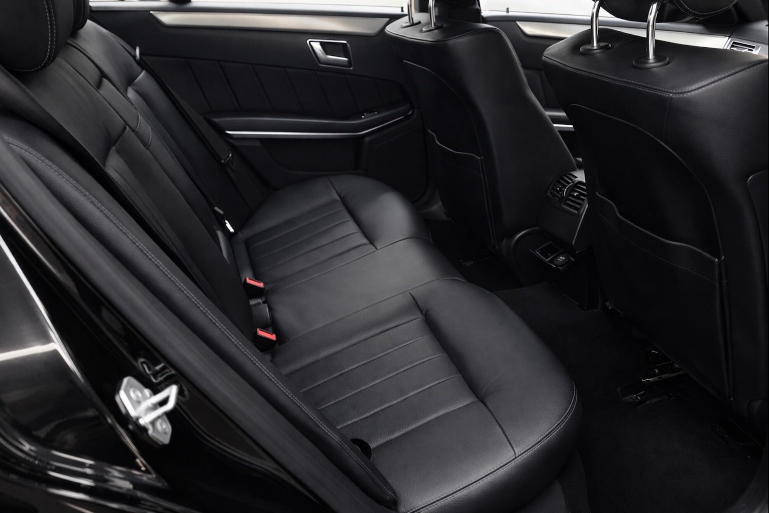 Used Mercedes-Benz E Class 2013 for sale - 78172208: Photo 7