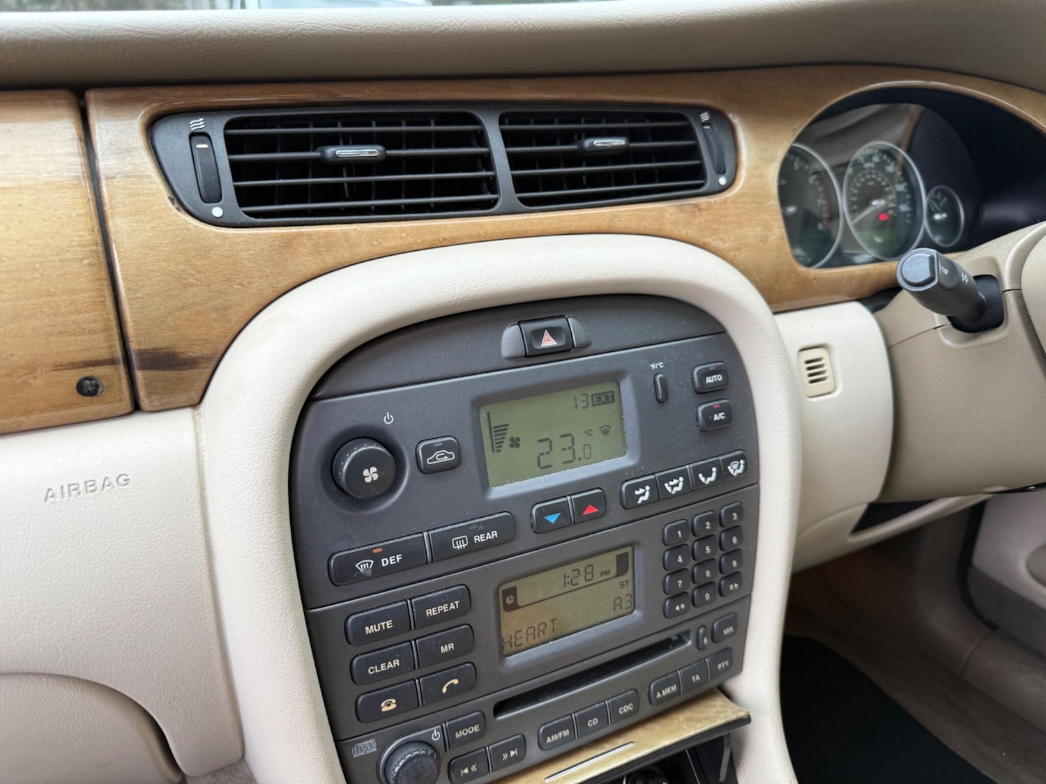 Used Jaguar X-Type for sale - 76743530: Photo 35