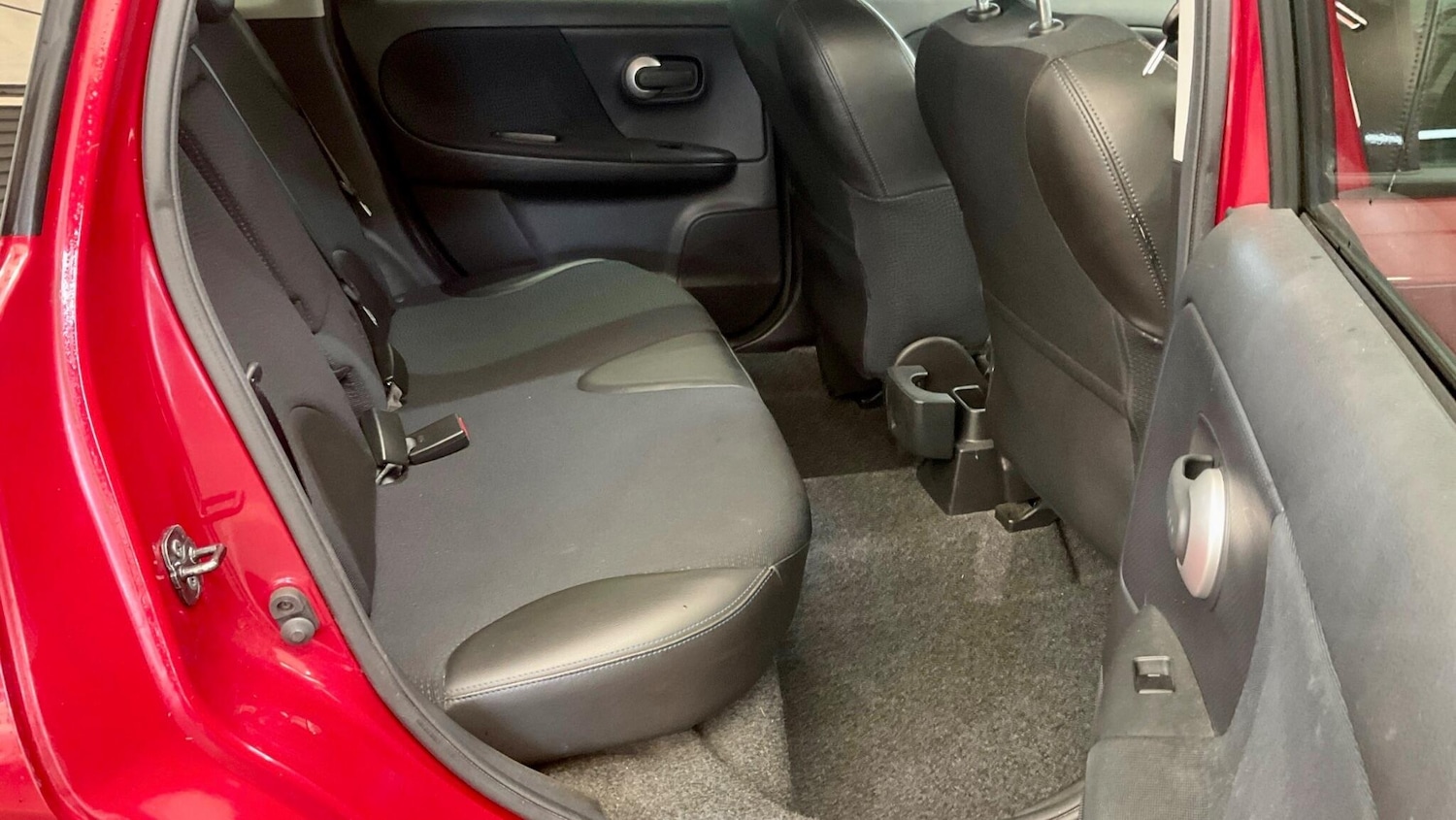 Used Nissan Note 2013 for sale - 77823812: Photo 8