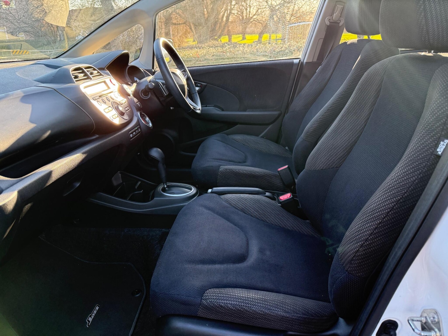 Used Honda Jazz 2013 for sale - 76899130: Photo 24